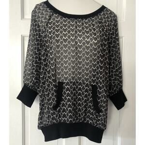 Bobeau Black Geometric Print Polyester 3/4 Sleeve Sheer Top Blouse Womens M